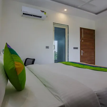 Hotel Grand Vista-3