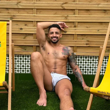 Banana Gay House - Only Men-2