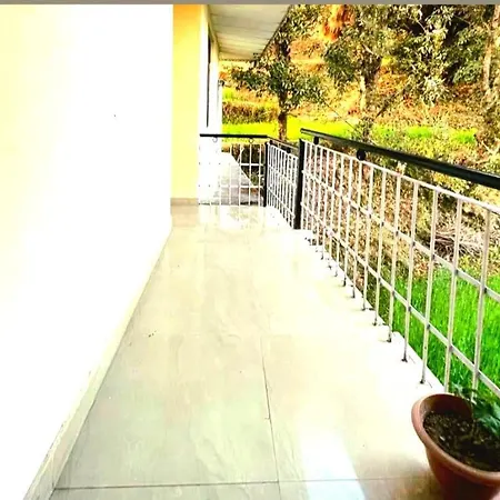 The Lake Cottage By Vrb Hotels Dharamshala-3