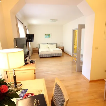 Carinthia Stadthotel-3
