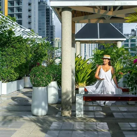 Parkroyal Suites Bangkok-3