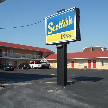 Scottish Inn Near The Falls And Casino-2