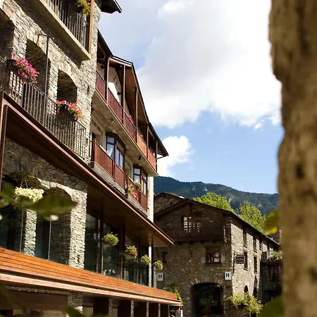 Hotel Santa Bàrbara De La Vall D'ordino-3