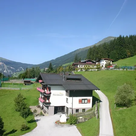 Jugend- und Familienhotel Venedigerhof-3