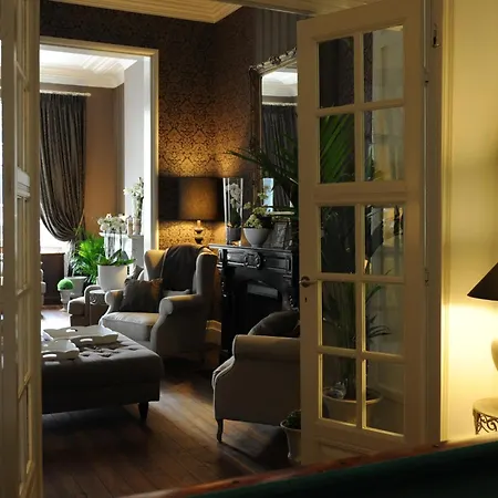 Charmehotel Villa Saporis-3