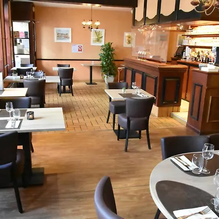 Logis Hotel & Restaurant - Le Saint Sebastien-2