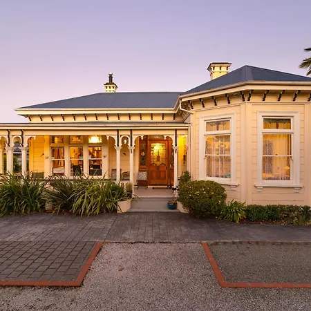 Collingwood Manor-2