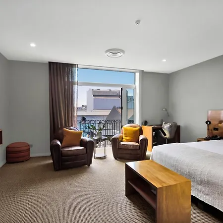 King And Queen Hotel Suites-2
