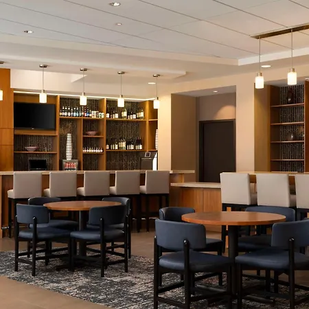 Hyatt Place Omaha/Downtown-Old Market-2