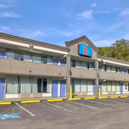 Motel 6 Morgantown-3