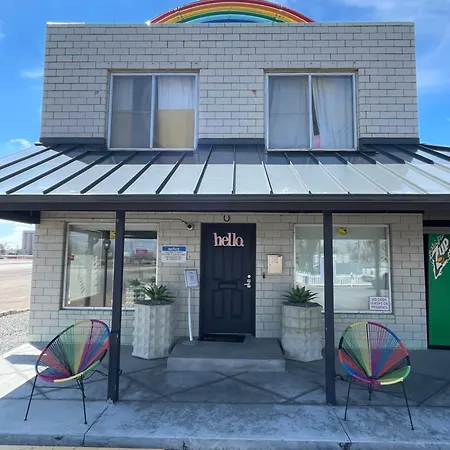 Rainbow Motel-2