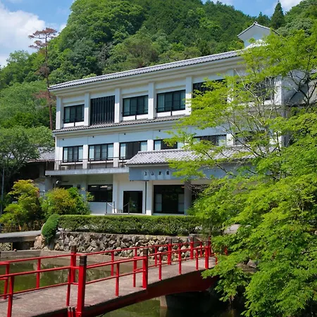 Yumoto Ueyama-2