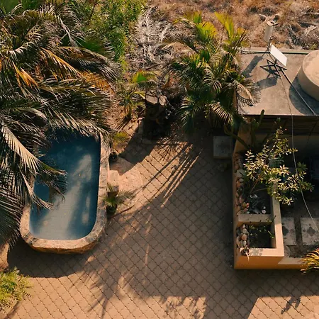 Beachfrontguesthouse-3