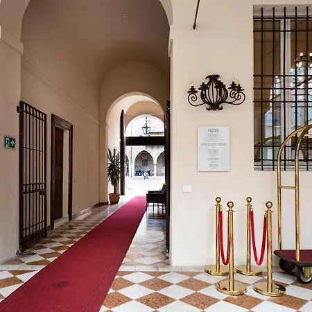 Ca Uberti Palace Hotel, Mantegnahotels-3