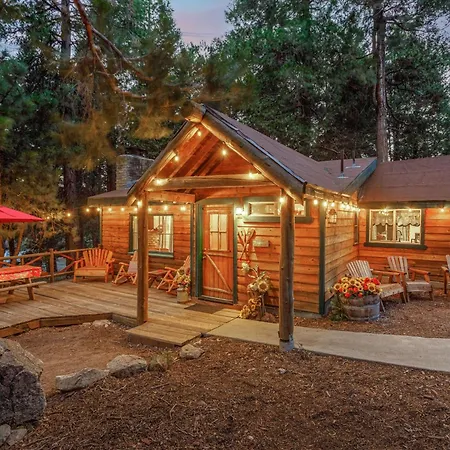 Arrowhead Pine Rose Cabins-2