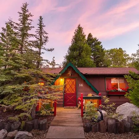 Arrowhead Pine Rose Cabins-3