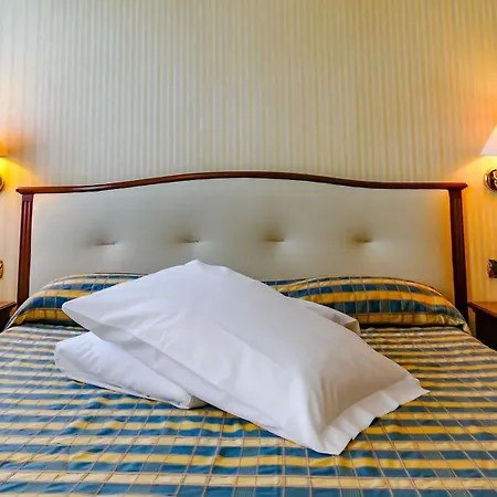 Hotel Benaco Garda ***S-3