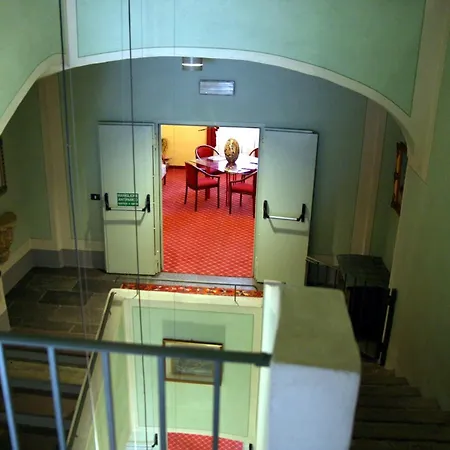 Hotel Portici-2