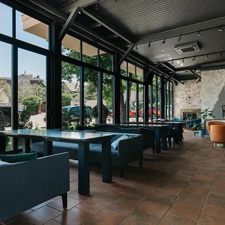 Arcadia Plaza Hotel-3