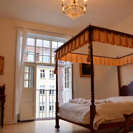 Rent a Room Copenhagen-3