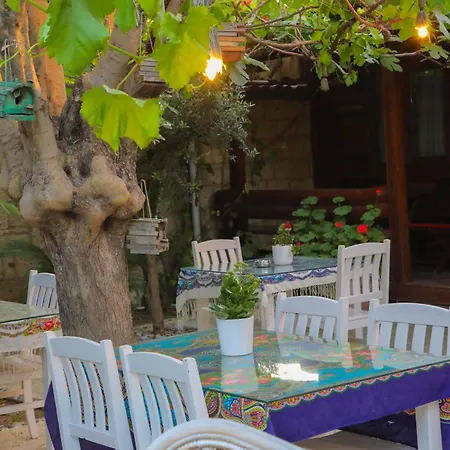 Alaçatı Kiyikiyi Butik Otel-2