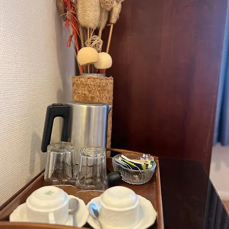 Central Hotel-2