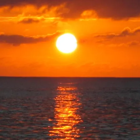 Roatan Bed & Breakfast Apartments-2