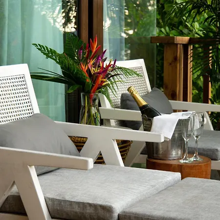Maremegmeg Beach Club-3