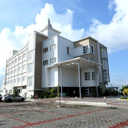 Hotel Queens Inn Velankanni-3