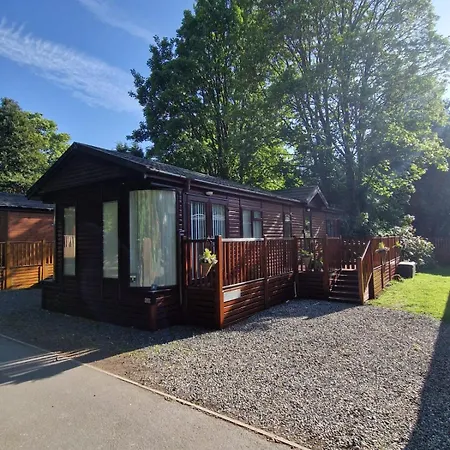 Windermere Lodge,Sleeps 6-3