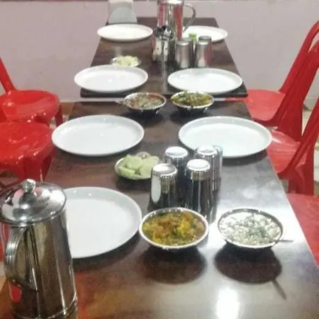 Oyo 81362 Shiv Shankar Resort-2