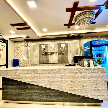 Hotel Sky Park-2