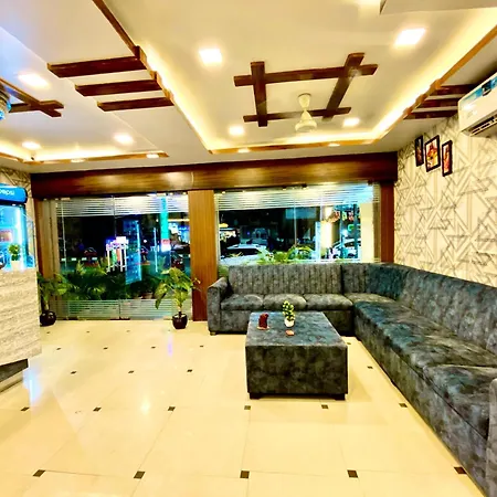 Hotel Sky Park-3