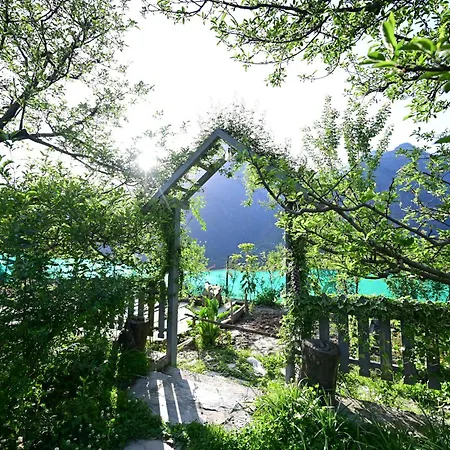 Himalayan Mud Resort-2