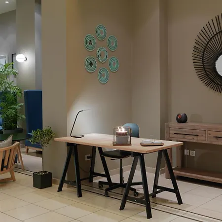Hotel Avra By Smile Hotels - Free Airport Shuttle-2