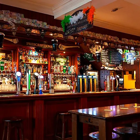 Aberdeen Douglas Hotel-3