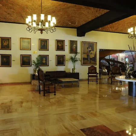 Real de Minas Poliforum-2