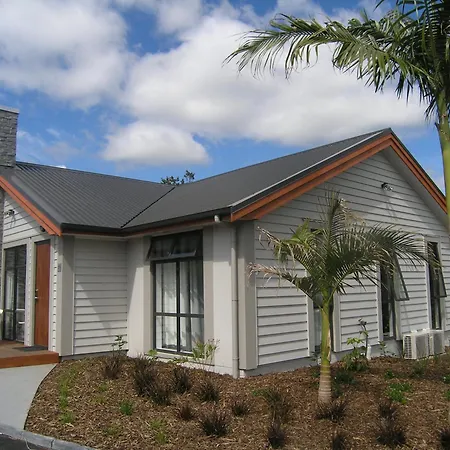 Kerikeri Homestead Motel & Apartments-2