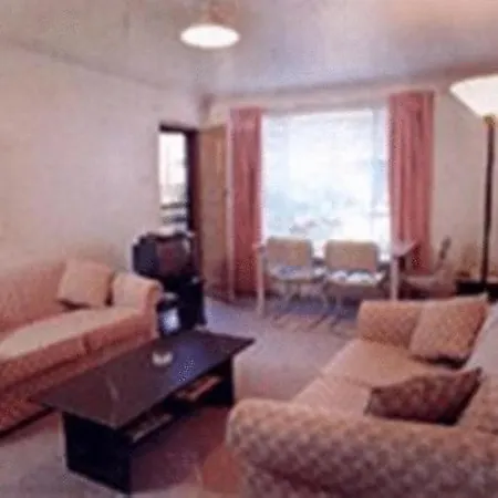 Clayton Monash Motor Inn & Serviced Apartments-3