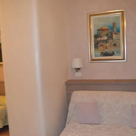 Bye Rome Guesthouse-2