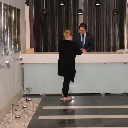 Crystal Suites-3