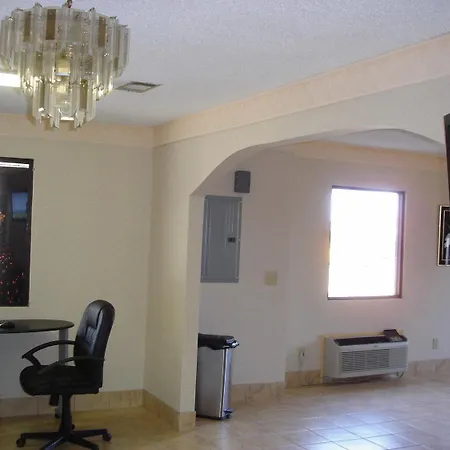Americas Best Value Inn & Suites Macon At Eisenhower Pkwy-2