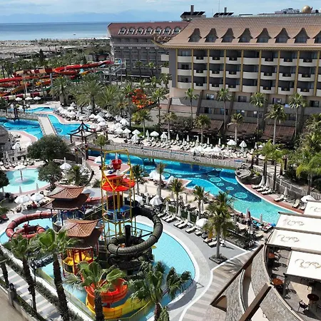 Royal Dragon Hotel-3