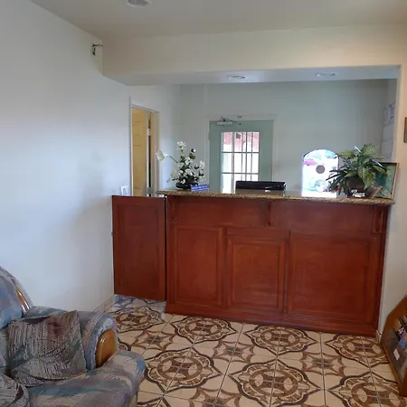 Budget Inn Morgan Hill-3