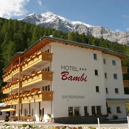 Hotel Bambi Am Park-2