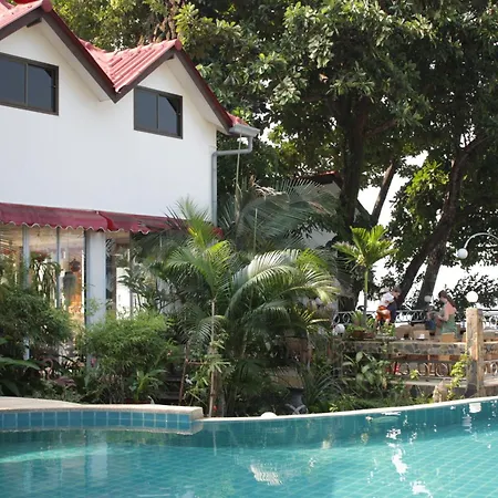 Top Resort-3