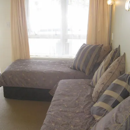 Shortland Court Motel-3