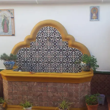 Hostal Casa Mercedes-2