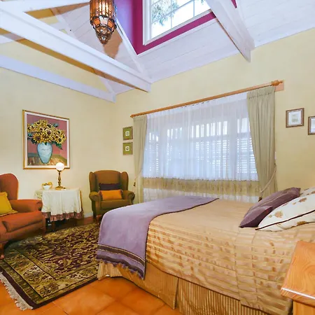 Ford House Bed & Breakfast-2