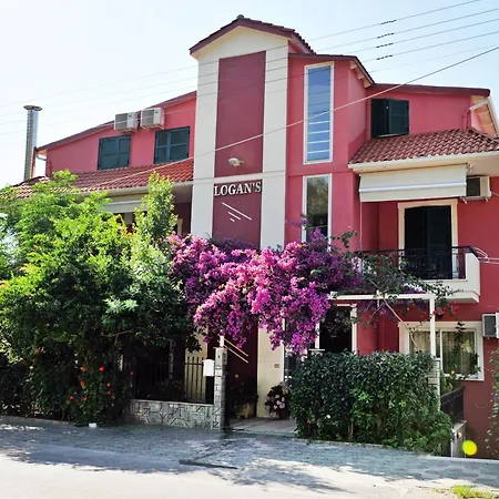 Logan'S Beach Hotel-2